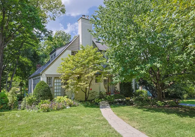 Photo 1 of Single family home for sale at 3621 Victoria Ln, Cincinnati, OH 45208 | MLS# 1893430 | Listing updated on 2026-09-16