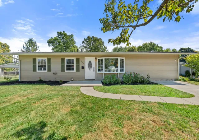 Photo 1 of Single family home for sale at 1100 S State St, Harrison, OH 45030 | MLS# 1892798 | Listing updated on 2026-09-29