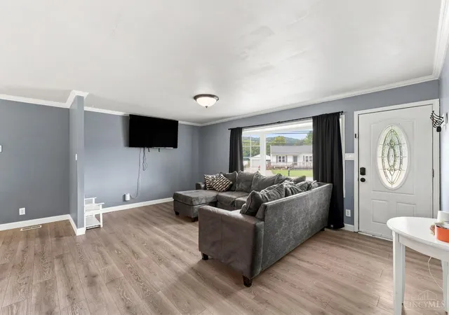 Photo 3 of Single family home for sale at 1100 S State St, Harrison, OH 45030 | MLS# 1892798 | Listing updated on 2026-09-29
