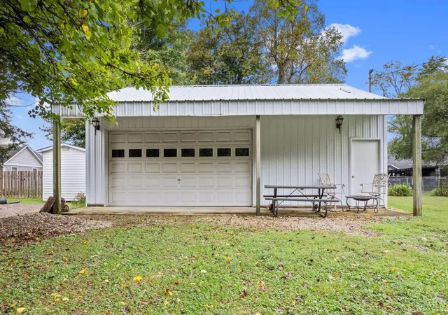 Photo 2 of Single family home for sale at 406 N Green St, Georgetown, OH 45121 | MLS# 1893584 | Listing updated on 2026-09-20