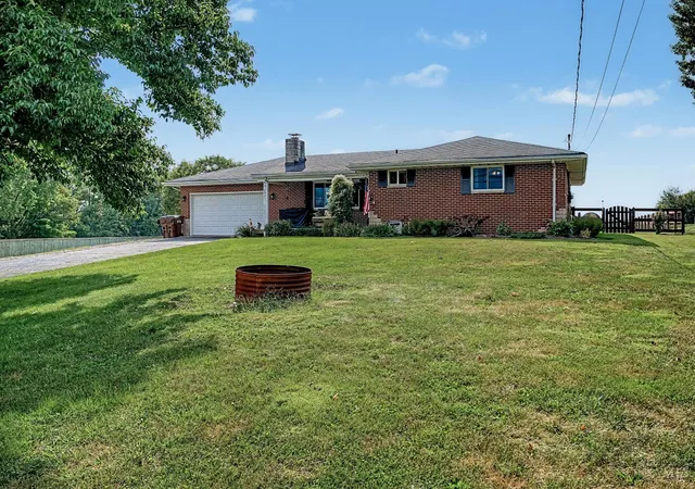 Photo 2 of Single family home for sale at 3871 W Elkton Rd, Wayne Twp, OH 45011 | MLS# 1893588 | Listing updated on 2026-09-14