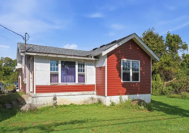 Photo 1 of Sale Pending at 1921 W Elkton, St Clair Twp, OH 45013 | MLS# 1893582 | Listing updated on 2026-09-14