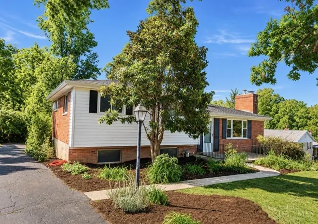 Photo 2 of Single family home for sale at 8629 Pastoral Ln, Cincinnati, OH 45244 | MLS# 1893649 | Listing updated on 2026-09-11