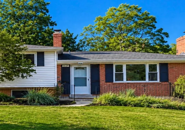 Photo 3 of Sale Pending at 8629 Pastoral Ln, Cincinnati, OH 45244 | MLS# 1893649 | Listing updated on 2026-09-25