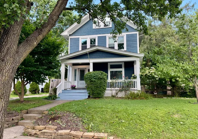 Photo 2 of Single family home for sale at 5300 Stewart Ave, Cincinnati, OH 45227 | MLS# 1893646 | Listing updated on 2026-09-11