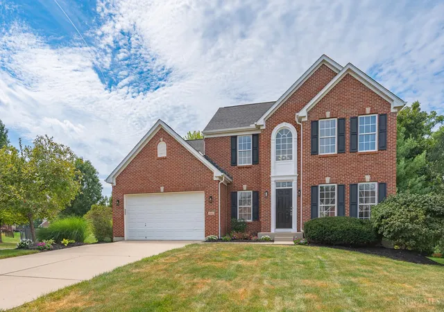 Photo 3 of Sale Pending at 5360 White Farm Blvd, Miami Twp, OH 45150 | MLS# 1893506 | Listing updated on 2026-09-14