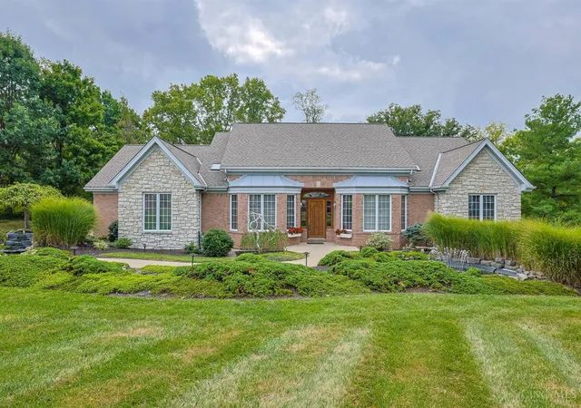 Photo 1 of Sale Pending at 6219 Highcedar Ct, Delhi Twp, OH 45233 | MLS# 1893538 | Listing updated on 2026-09-15