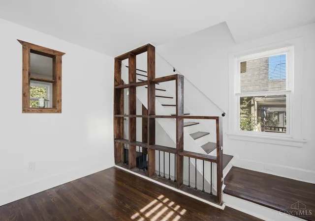 Photo 4 of Single family home for sale at 6607 Betts Ave, North College Hill, OH 45239 | MLS# 1893661 | Listing updated on 2026-09-11