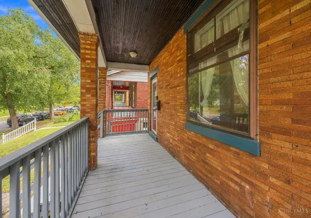 Photo 4 of Single family home for sale at 723 Hand Ave, Cincinnati, OH 45232 | MLS# 1893598 | Listing updated on 2026-09-11