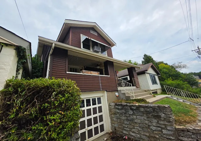 Photo 2 of Single family home for sale at 1614 Springlawn Ave, Cincinnati, OH 45223 | MLS# 1893626 | Listing updated on 2026-09-11