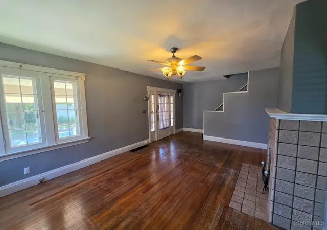 Photo 4 of Single family home for sale at 1614 Springlawn Ave, Cincinnati, OH 45223 | MLS# 1893626 | Listing updated on 2026-10-09