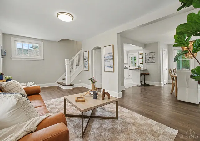 Photo 4 of Single family home for sale at 6846 Hurd Ave, Columbia Twp, OH 45227 | MLS# 1889816 | Listing updated on 2026-09-14