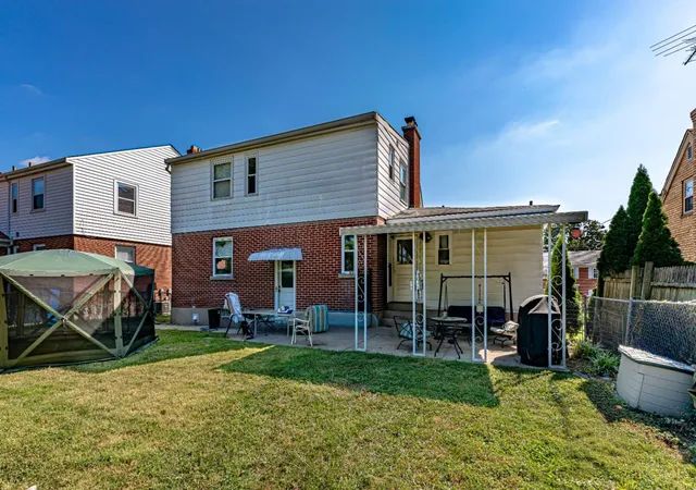 Photo 3 of Single family home for sale at 3079 Neisel Ave, Green Twp, OH 45248 | MLS# 1893600 | Listing updated on 2026-09-11