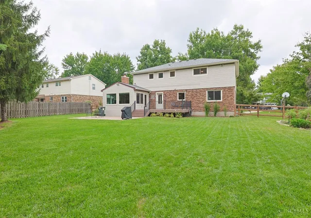 Photo 38 of Sale Pending at 8389 Shadowpoint Ct, Montgomery, OH 45242 | MLS# 1893622 | Listing updated on 2026-09-11