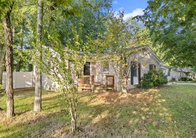 Photo 4 of Single family home for sale at 106 Red Bud Ln, Pike Twp, OH 45154 | MLS# 1893700 | Listing updated on 2026-10-09