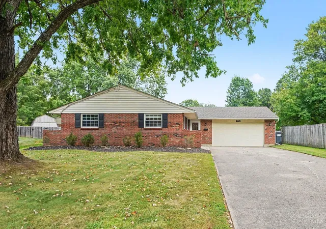 Photo 2 of Single family home for sale at 260 Sinclair Ct, Loveland, OH 45140 | MLS# 1893631 | Listing updated on 2026-09-11