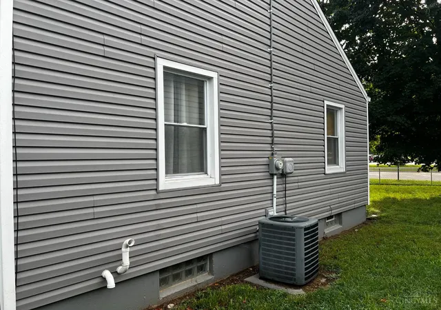 Photo 4 of Single family home for sale at 85 N Fair Ave, Hamilton, OH 45011 | MLS# 1893668 | Listing updated on 2026-10-15