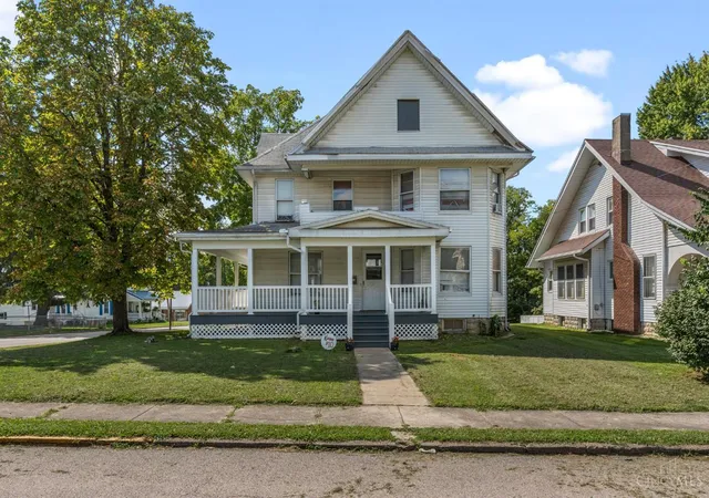 Photo 1 of Single family home for sale at 405 N Walnut St, Wilmington, OH 45177 | MLS# 1893745 | Listing updated on 2026-09-12