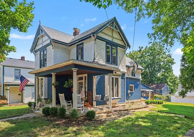 Photo 2 of Single family home for sale at 6735 Parkland Ave, Cincinnati, OH 45233 | MLS# 1893738 | Listing updated on 2026-09-15