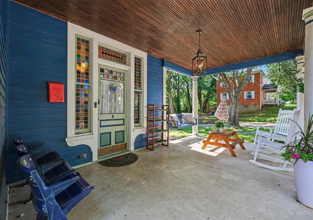 Photo 3 of Single family home for sale at 6735 Parkland Ave, Cincinnati, OH 45233 | MLS# 1893738 | Listing updated on 2026-09-15