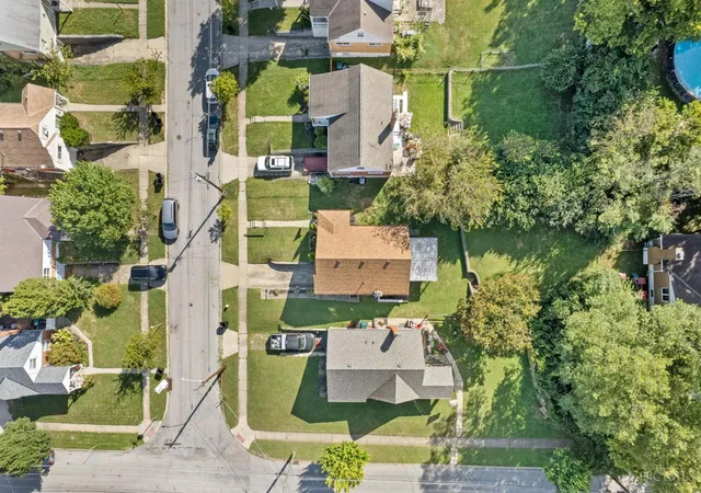 Photo 4 of Single family home for sale at 5287 Highview Dr, Cincinnati, OH 45238 | MLS# 1893648 | Listing updated on 2026-10-23