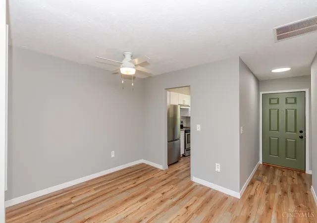 Photo 3 of Townhouse for sale at 7816 Betsy Ross Cir, Washington Twp, OH 45459 | MLS# 1893048 | Listing updated on 2026-09-12
