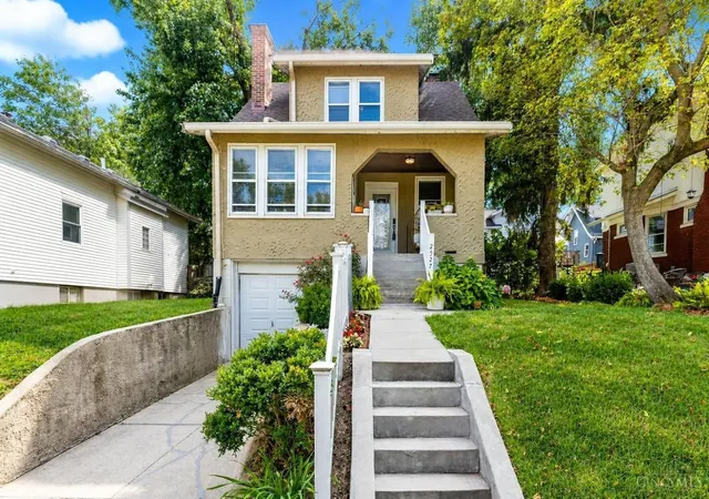 Photo 1 of Single family home for sale at 2527 Ridgeland Pl, Cincinnati, OH 45212 | MLS# 1892947 | Listing updated on 2026-10-14