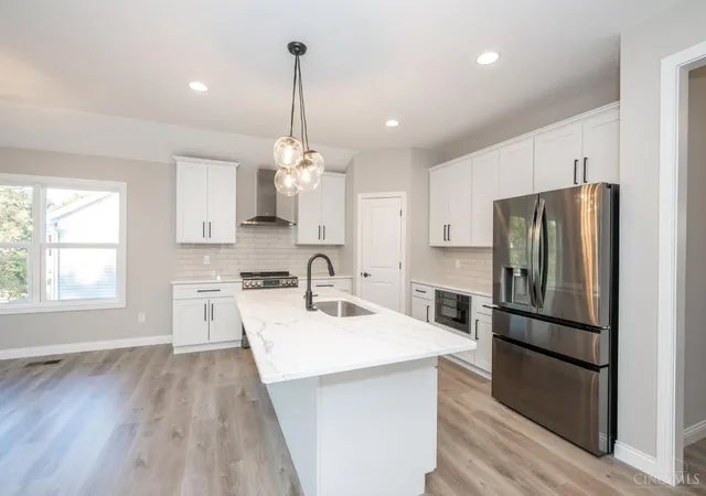 Photo 3 of Single family home for sale at 1319 Peregrine Way, Hamilton, OH 45013 | MLS# 1893756 | Listing updated on 2026-09-12