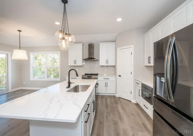 Photo 4 of Single family home for sale at 1319 Peregrine Way, Hamilton, OH 45013 | MLS# 1893756 | Listing updated on 2026-09-12