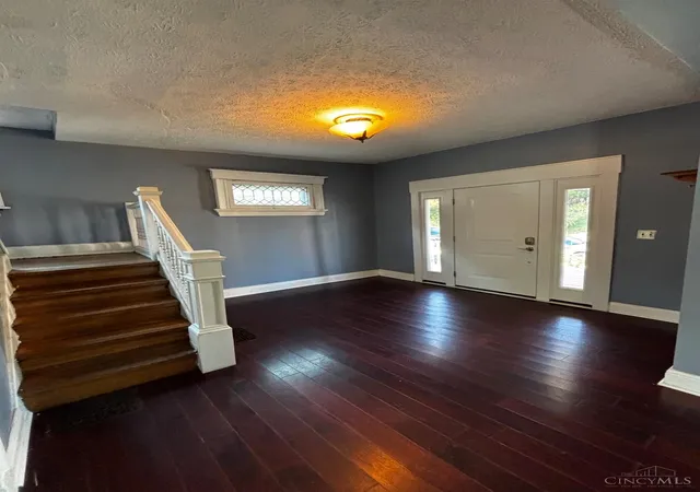 Photo 3 of Single family home for sale at 279 Helen St, Cincinnati, OH 45219 | MLS# 1893755 | Listing updated on 2026-10-27