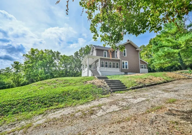 Photo 4 of Sale Pending at 5158 Trenton Franklin Rd, Madison Twp, OH 45042 | MLS# 1893760 | Listing updated on 2026-10-22