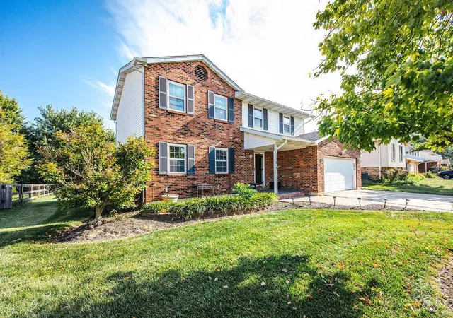 Photo 3 of Sale Pending at 158 Martha Ln, Fairfield, OH 45014 | MLS# 1893712 | Listing updated on 2026-09-14