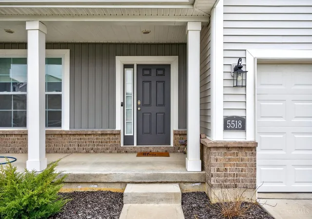 Photo 2 of Single family home for sale at 5518 Pacific Crst Ln, Fairfield Township, OH 45011 | MLS# 1893807 | Listing updated on 2026-09-24