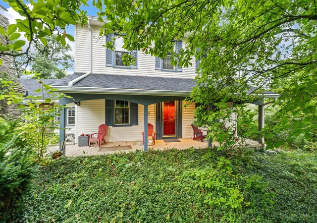 Photo 4 of Single family home for sale at 3093 Diehl Rd, Green Twp, OH 45211 | MLS# 1893869 | Listing updated on 2026-10-16