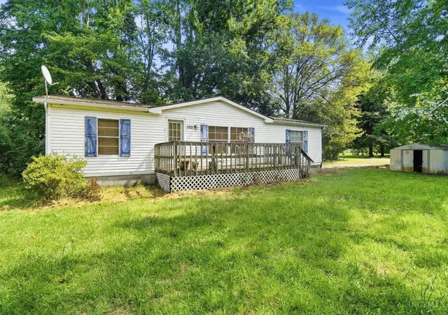 Photo 1 of Single family home for sale at 1921 Amiott Ln, Sterling Twp, OH 45154 | MLS# 1893926 | Listing updated on 2026-10-19