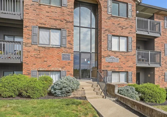 Condo for sale at 9473 Woodland Hills Dr, West Chester, OH 45011 | MLS# 1893811
