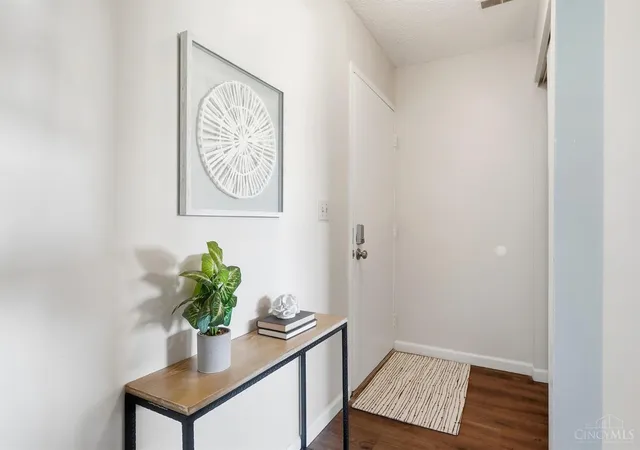 Photo 3 of Condo for sale at 9473 Woodland Hills Dr, West Chester, OH 45011 | MLS# 1893811 | Listing updated on 2026-09-28