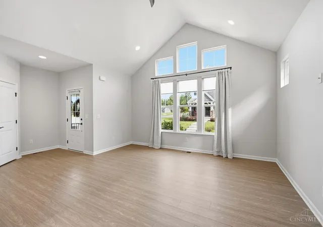 Photo 4 of Single family home for sale at 970 Lavender Way, Union Twp, OH 45152 | MLS# 1893866 | Listing updated on 2026-09-25