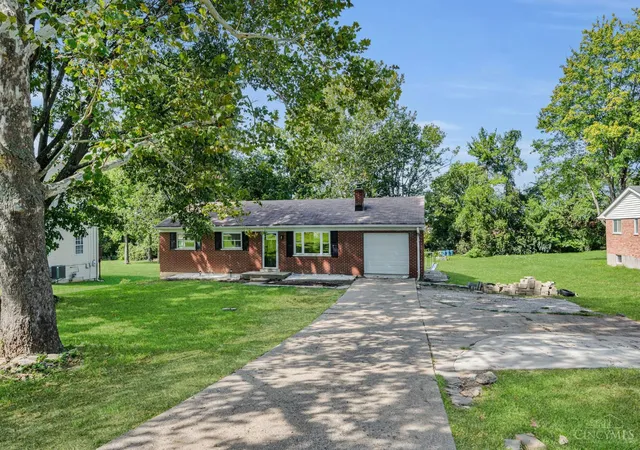 Photo 2 of Single family home for sale at 11935 Mill Rd, Springfield Twp., OH 45240 | MLS# 1893879 | Listing updated on 2026-09-27