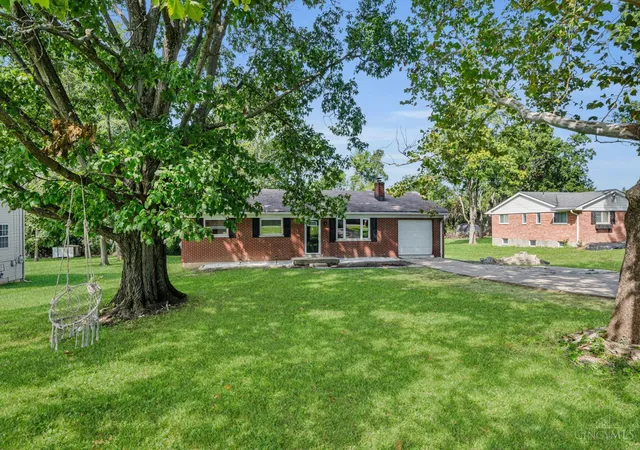 Photo 3 of Single family home for sale at 11935 Mill Rd, Springfield Twp., OH 45240 | MLS# 1893879 | Listing updated on 2026-09-27