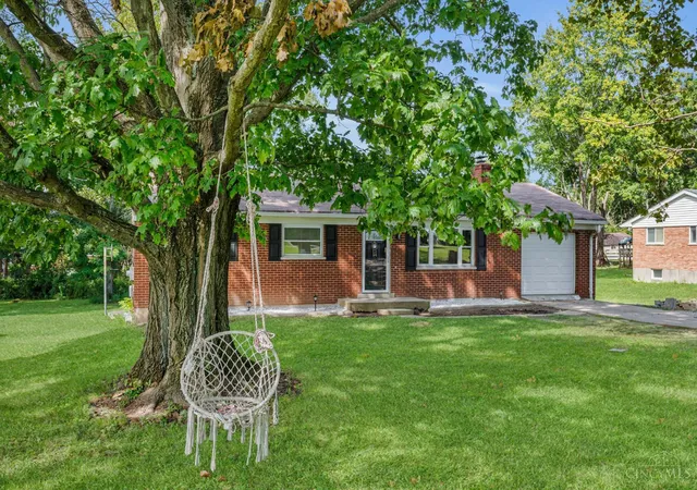 Photo 4 of Single family home for sale at 11935 Mill Rd, Springfield Twp., OH 45240 | MLS# 1893879 | Listing updated on 2026-09-27