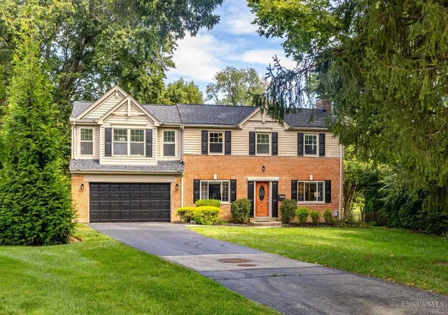 Photo 1 of Single family home for sale at 7300 Nodding, Sycamore Twp, OH 45243 | MLS# 1893925 | Listing updated on 2026-10-14