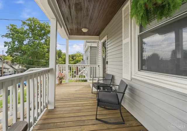 Photo 3 of Sale Pending at 3919 Catherine Ave, Norwood, OH 45212 | MLS# 1894046 | Listing updated on 2026-10-02