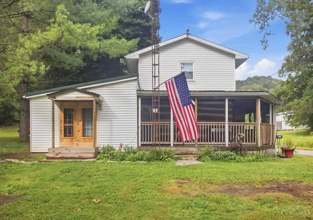 Photo 4 of Single family home for sale at 1205 Cassel Run Rd, Blue Creek, OH 45616 | MLS# 1894071 | Listing updated on 2026-09-16