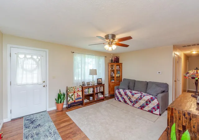 Photo 4 of Single family home for sale at 3370 Scheying Rd, Twin Twp, OH 45338 | MLS# 1894056 | Listing updated on 2026-10-13