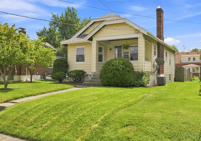 Photo 1 of Sale Pending at 3805 Lansdowne Ave, Deer Park, OH 45236 | MLS# 1894175 | Listing updated on 2026-09-28
