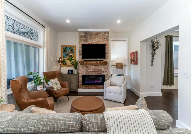 Photo 3 of Sale Pending at 1361 Burdette Ave, Cincinnati, OH 45206 | MLS# 1894031 | Listing updated on 2026-09-19