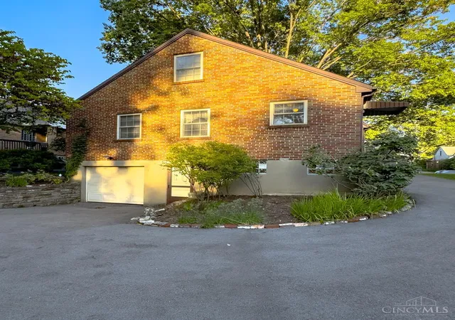 Photo 19 of Sale Pending at 5923 Beacraft Ave, Cincinnati, OH 45213 | MLS# 1894267 | Listing updated on 2026-10-06