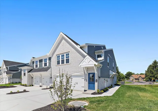 Listing Photo 1 - Condo for sale in building located at 2653 Verdant Ln, Fairborn, OH 45324 - Unit #759
