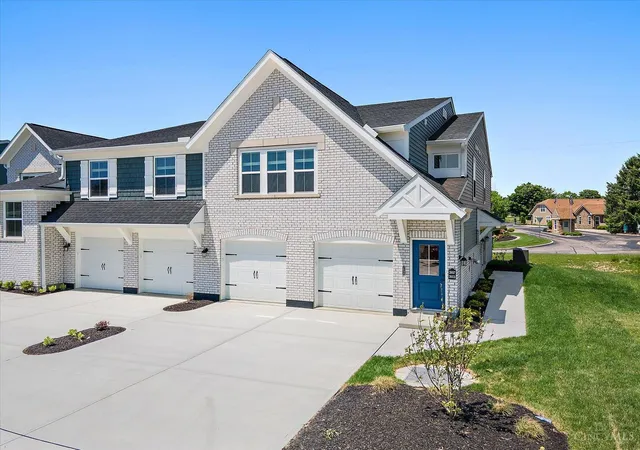 Listing Photo 3 - Condo for sale in building located at 2653 Verdant Ln, Fairborn, OH 45324 - Unit #759